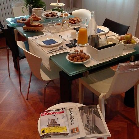 Largo Fileni 7 Bed and Breakfast San Benedetto del Tronto Buitenkant foto