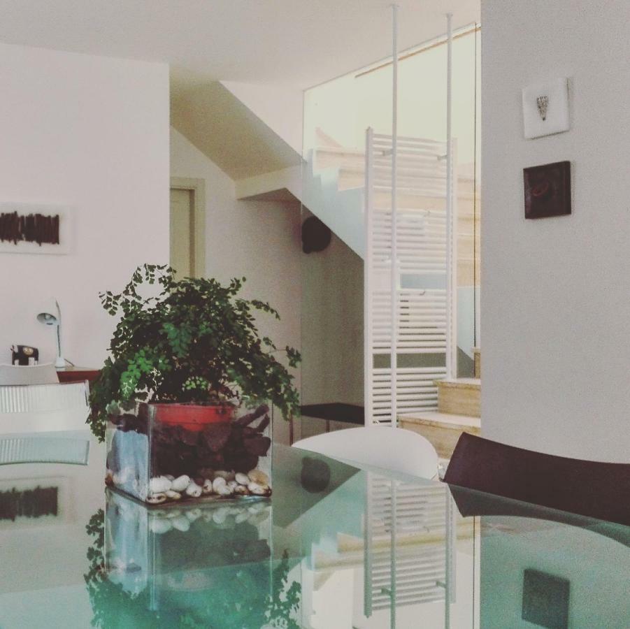 Largo Fileni 7 Bed and Breakfast San Benedetto del Tronto Buitenkant foto
