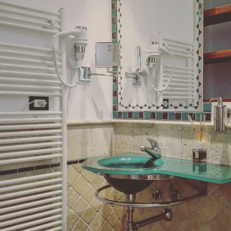 Largo Fileni 7 Bed and Breakfast San Benedetto del Tronto Buitenkant foto