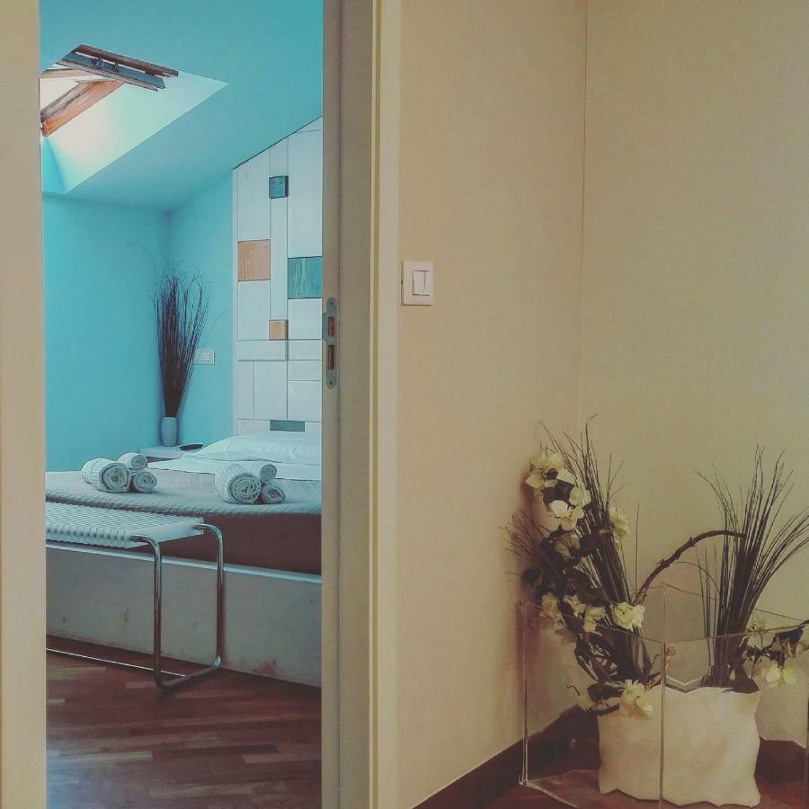 Largo Fileni 7 Bed and Breakfast San Benedetto del Tronto Buitenkant foto