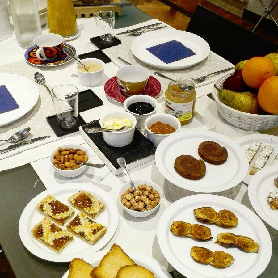 Largo Fileni 7 Bed and Breakfast San Benedetto del Tronto Buitenkant foto