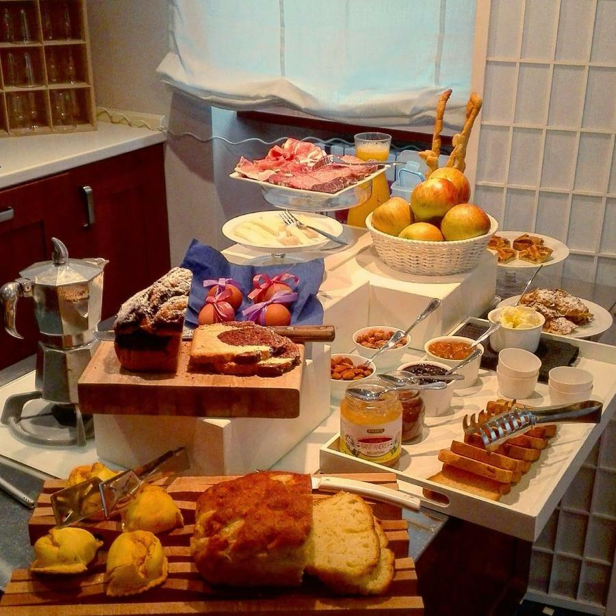 Largo Fileni 7 Bed and Breakfast San Benedetto del Tronto Buitenkant foto